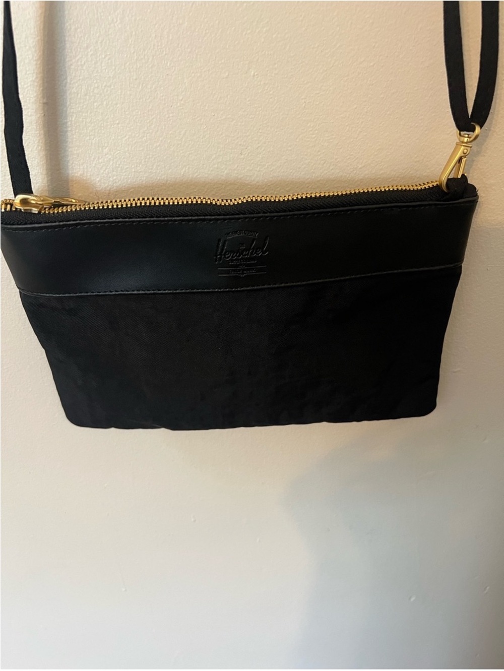 Herschel Black Crossbody Bag Nylon Faux Leather Trim Gold Hardware